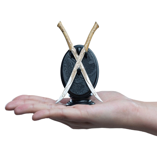 Lord of the Rings — Legolas, Hunter of the Plains 1/6 Scale Statue (Weta Workshop, Classic Series, Limited Edition of 800) — Includes Free Knives of Legolas Replica