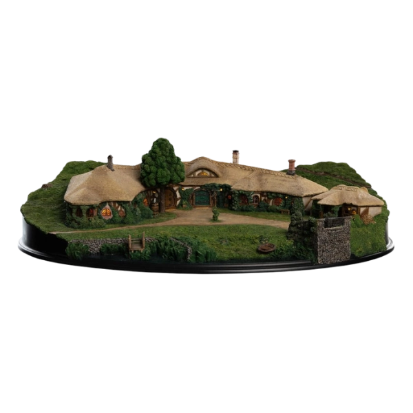 Lord of the Rings — The Green Dragon Inn Environment Statue (Weta Workshop, Limited Edition of 600)
