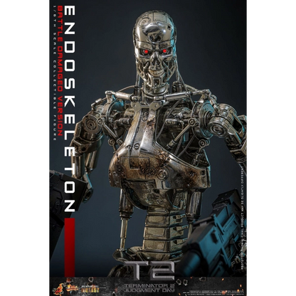 Terminator 2: Judgment Day — Endoskeleton (Battle Damaged Version) 1/6 Diecast Figure (Hot Toys) — Pre-Order
