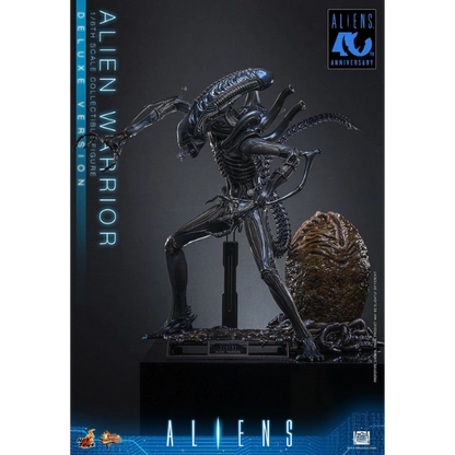 Alien — Alien Warrior (Deluxe Version) 1/6 Figure (Hot Toys, Aliens 40th Anniversary) — Pre-Order