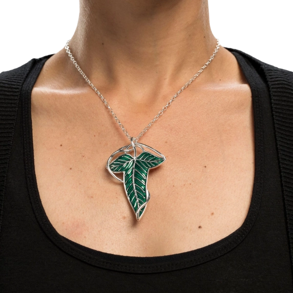 Lord of the Rings — Elven Leaf Brooch & Chain, Sterling Silver 1/1 Replica (Weta Workshop)