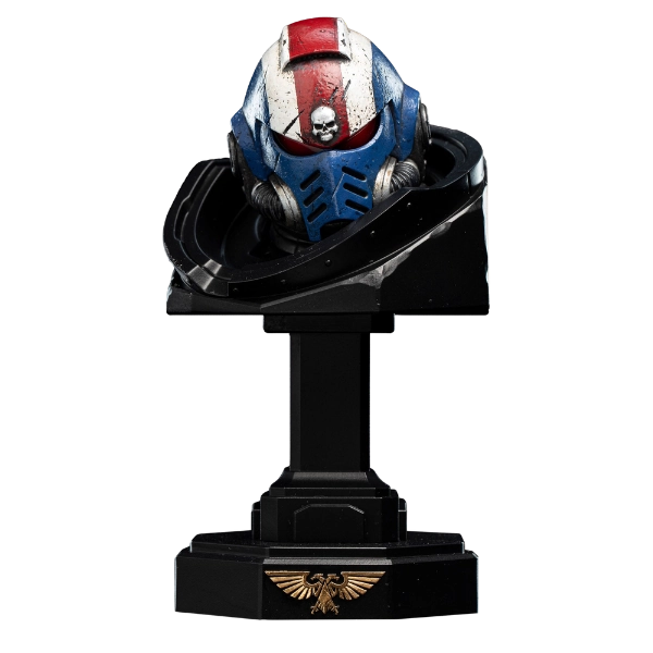 Warhammer 40,000: Space Marine 2 — Lieutenant Titus 1/6 Scale Statue (Weta Workshop, Battleline Edition) — Pre-Order