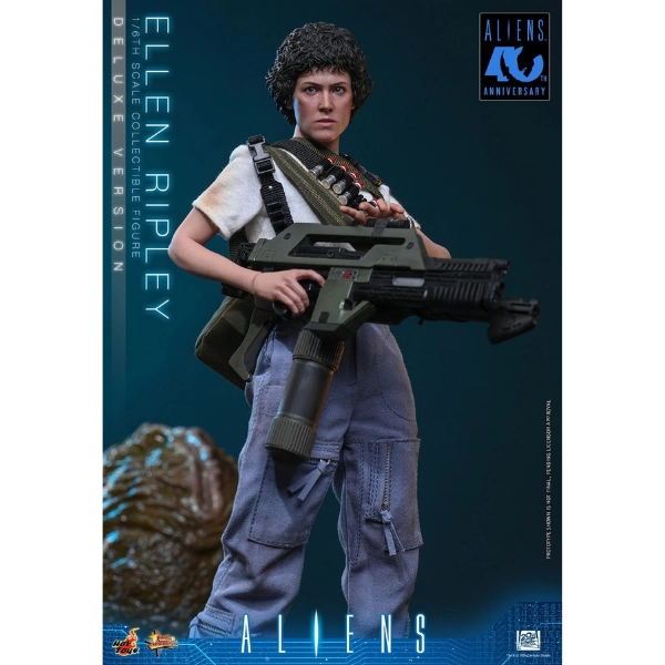 Alien — Ellen Ripley (Deluxe Version) 1/6 Figure (Hot Toys, Aliens 40th Anniversary) — Pre-Order