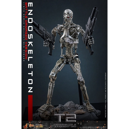 Terminator 2: Judgment Day — Endoskeleton (Battle Damaged Version) 1/6 Diecast Figure (Hot Toys) — Pre-Order