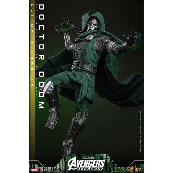 Marvel — Doctor Doom (Ultimate Version) 1/6 Figure (Hot Toys, Avengers: Doomsday) — Pre-Order