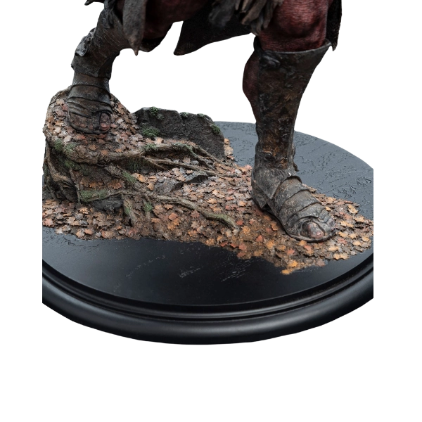 Lord of the Rings — Lurtz, Hunter of Men 1/6 Scale Statue (Weta Workshop, Classic Series)