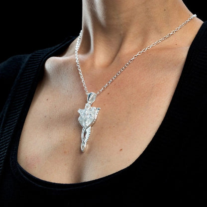 Lord of the Rings — Evenstar Pendant & Chain, Sterling Silver 1/1 Replica (Weta Workshop)